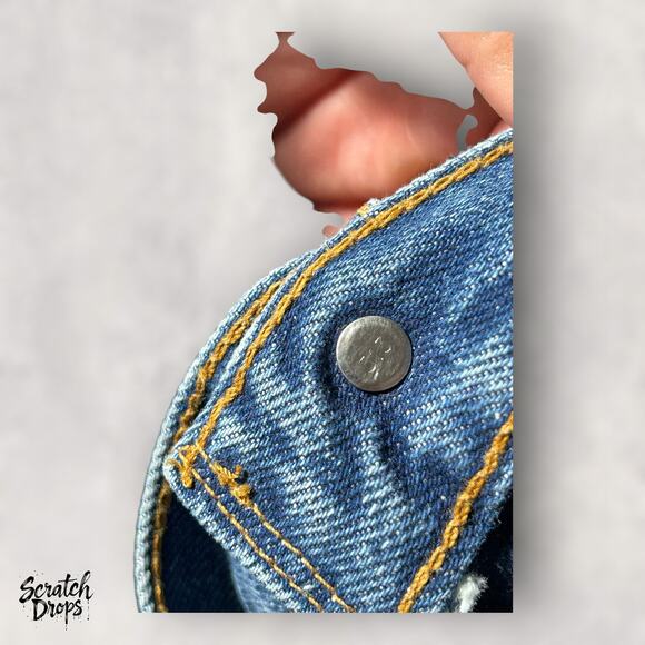 Vintage Levi's Strauss Signature 545 Men's Jeans NWT Deadstock W52 L32 Loose Fit - Picture 4 of 8